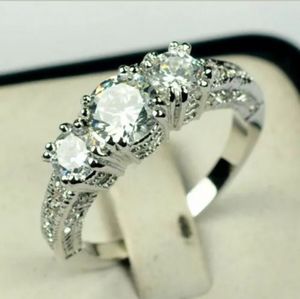 White Sapphire Ring 10k Gold